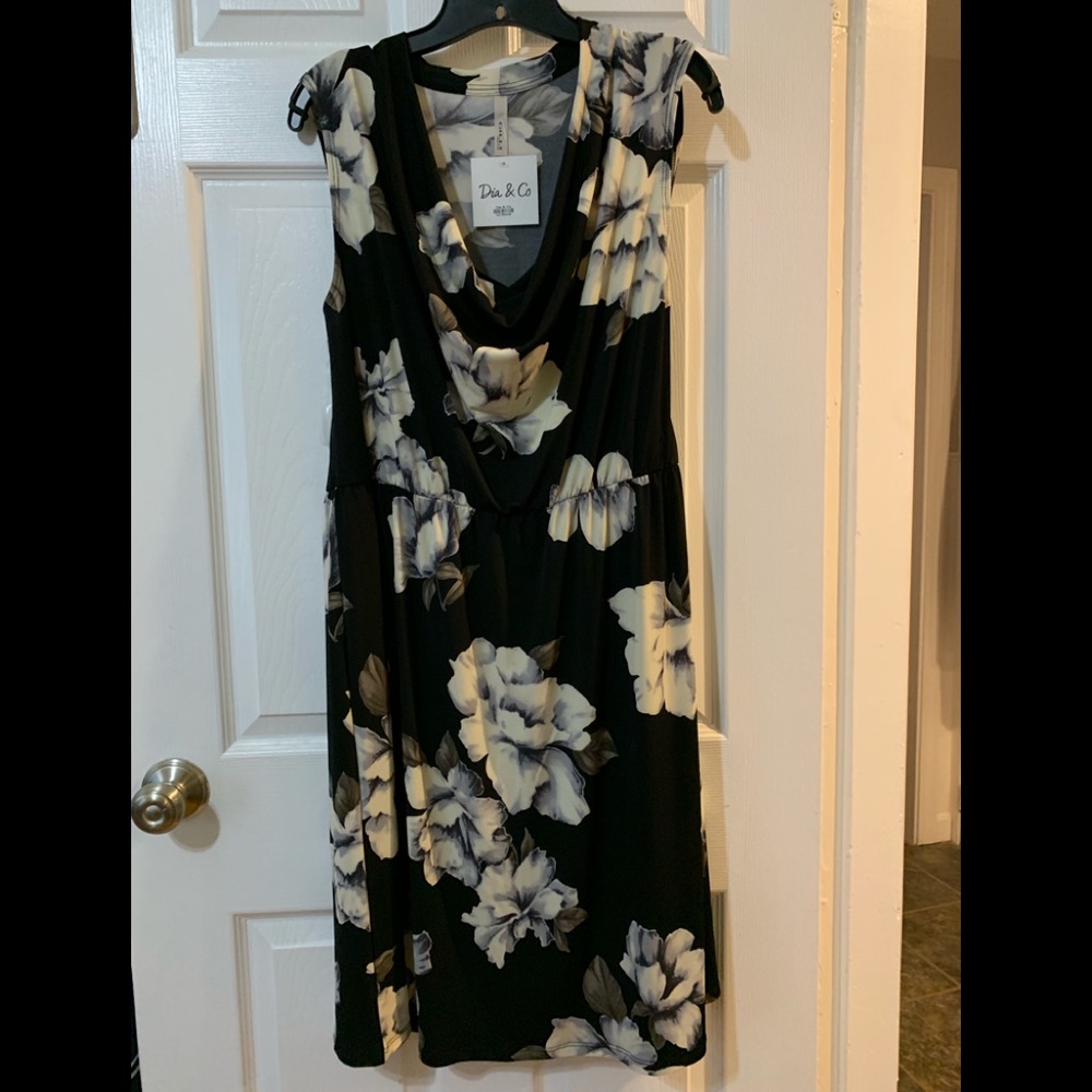 Cowl neck flower tank dress